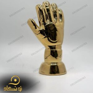 نمونه تندیس دستکش طلا با طراحی طلایی 1 تندیس ورزشی دستکش طلایی